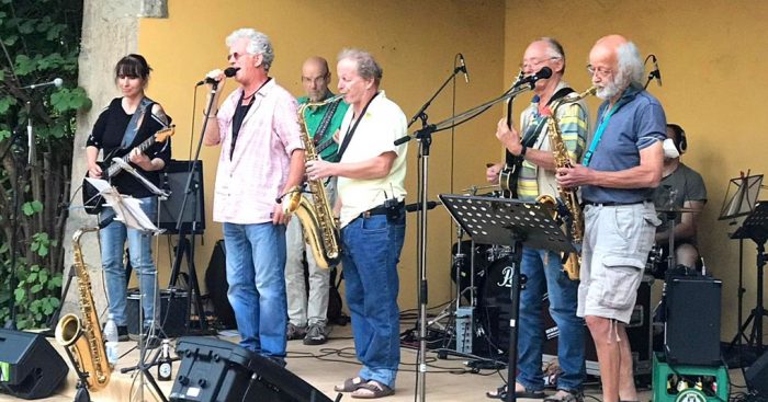 Die Blues Men Group. Die Blues Men Group.