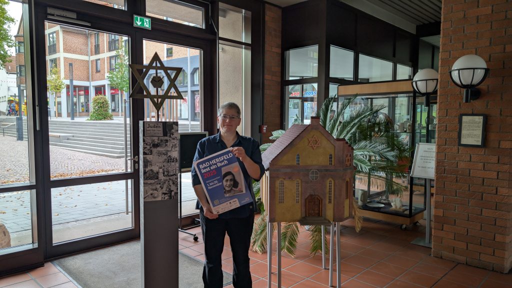 Wenn vom 01. Bis 20. November zum 24. Mal die Veranstaltungsreihe „Bad Hersfeld liest ein Buch“...